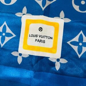 Louis Vuitton Monogram Denim Square Silk Scarf. Pre owned